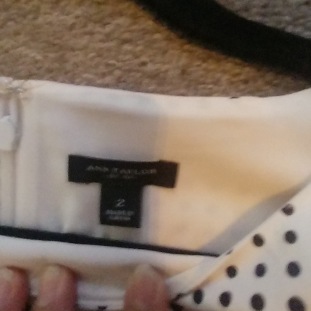 Dress - Picture 3 of 4